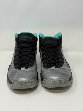 Size 8 - Jordan 10 Retro Cool Grey “ Lady Liberty” 2014